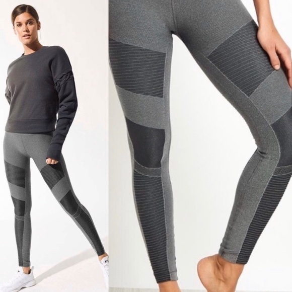 High-Waist Seamless Moto Leggings In Gray - Picture 10 of 12